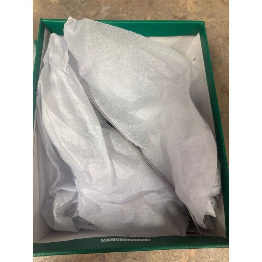 Brand new Lauren Lorraine Daisey heels new in box. Size 7. - Picture 6 of 6